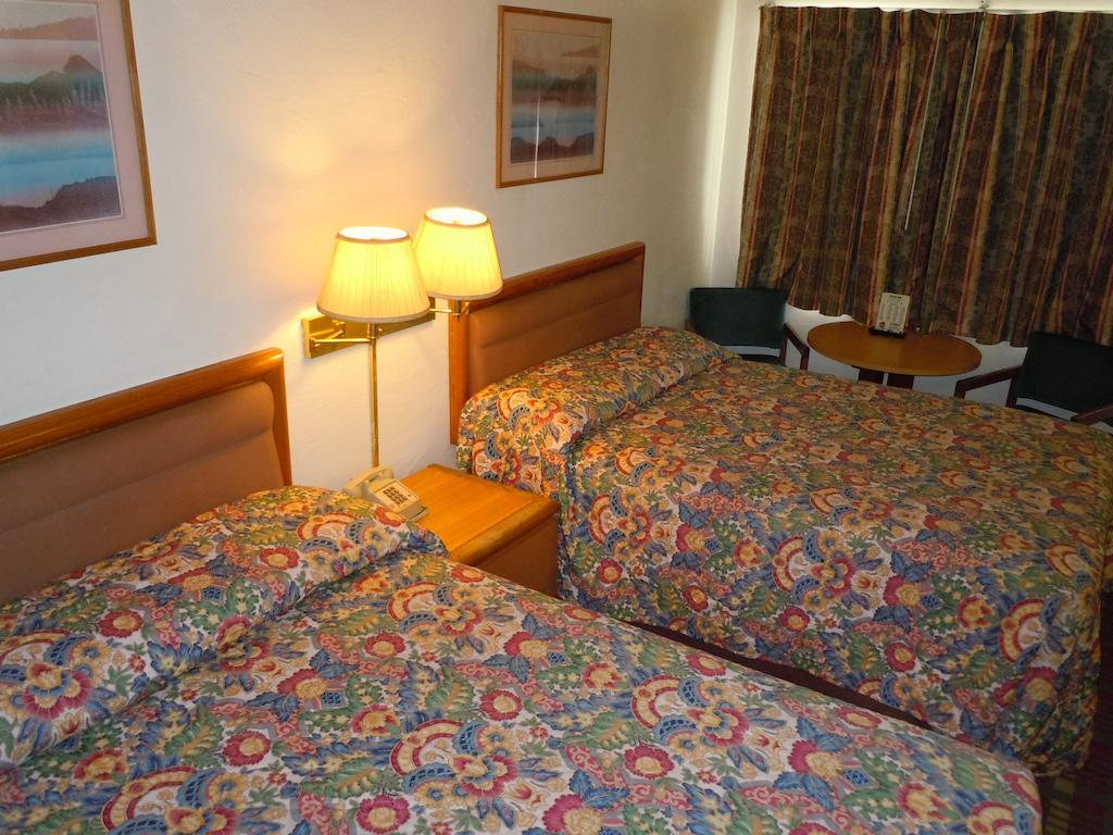 Value Inn Fallon Rom bilde